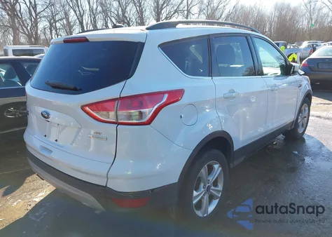 2015 Ford Escape Se z USA, uszkodzony, nr VIN 1FMCU0G9XFUB65198